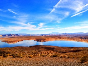 Enjoy a photo stop at lake Powell on our 3 day National Parks Tour from Las Vegas